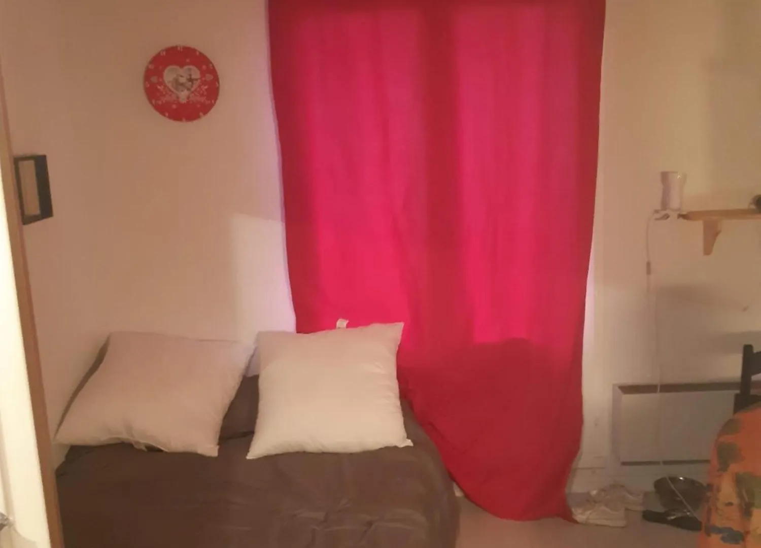 אלוס Studio A La Montagne 0*,  צרפת